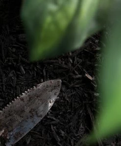 Thing Premium 2-cu ft Black Hardwood Mulch -Garden Care Life Shop 09224010