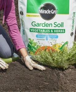 Miracle-Gro Soil & Soil Amendments 1.5-cu ft Garden Soil -Garden Care Life Shop 09279091