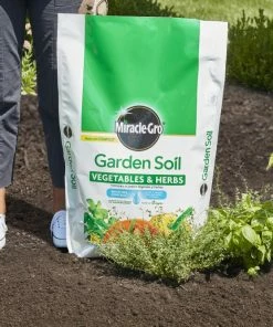 Miracle-Gro Soil & Soil Amendments 1.5-cu ft Garden Soil -Garden Care Life Shop 10399200