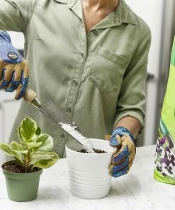 Miracle-Gro Soil & Soil Amendments Perlite Improves Soil Structure 14 Miracle-Gro Soil & Soil Amendments Perlite Improves Soil Structure -Garden Care Life Shop 12190889