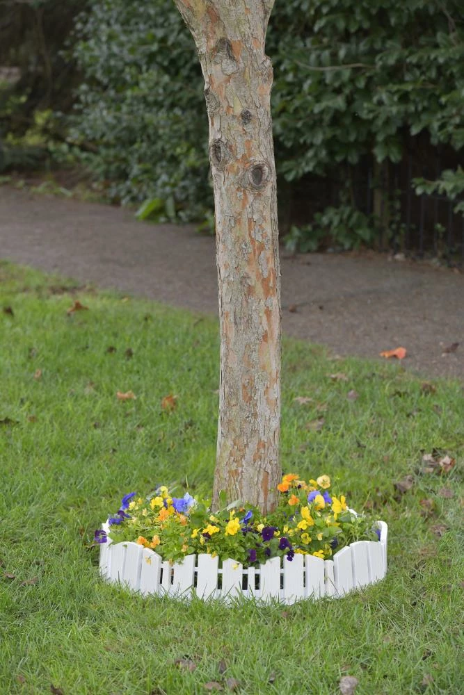 EasyFlex 8-Pack 10-ft White Plastic Landscape Edging Bundle 2 EasyFlex 8-Pack 10-ft White Plastic Landscape Edging Bundle - Image 2