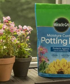Miracle-Gro Soil & Soil Amendments 16-Quart Potting Soil Mix -Garden Care Life Shop 42460246